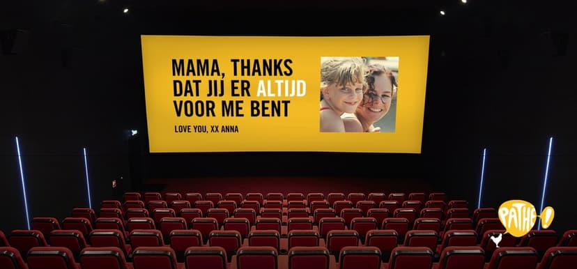 Ode aan moeders op het bioscoopdoek pathe
